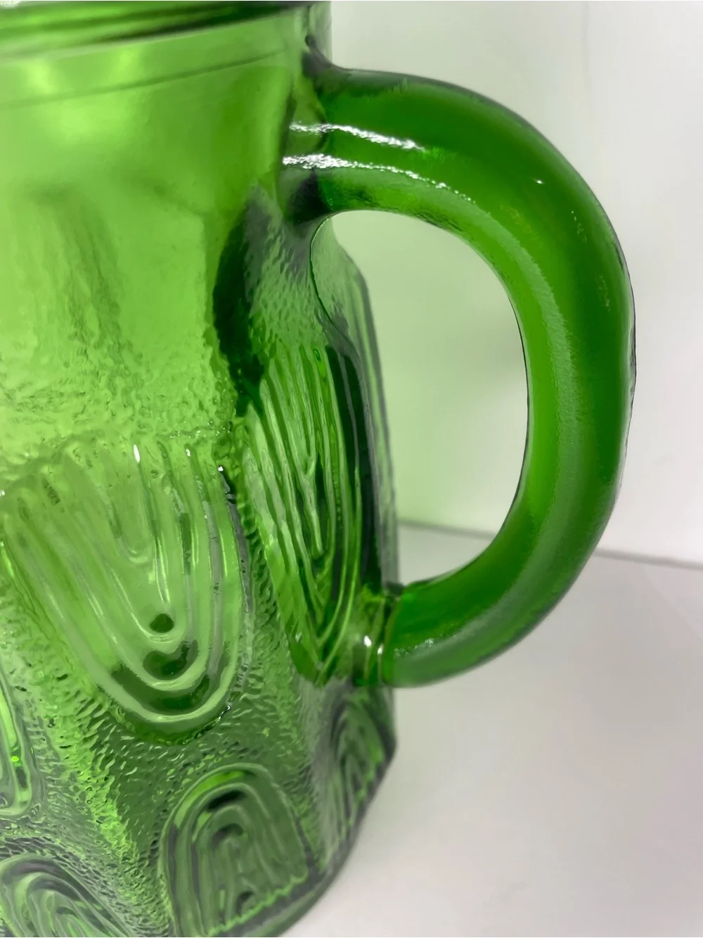 Vintage Green Glass Anchor Hocking Fingerprint Thumbprint Pitcher 2 Qts